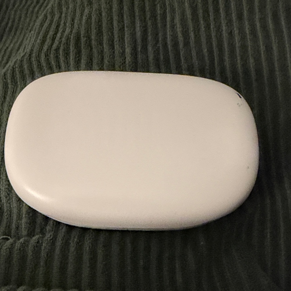 JBL Wireless Charger - Cream